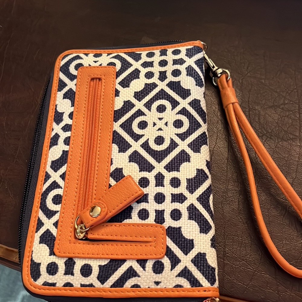 Wristlet - Picture 4 of 4